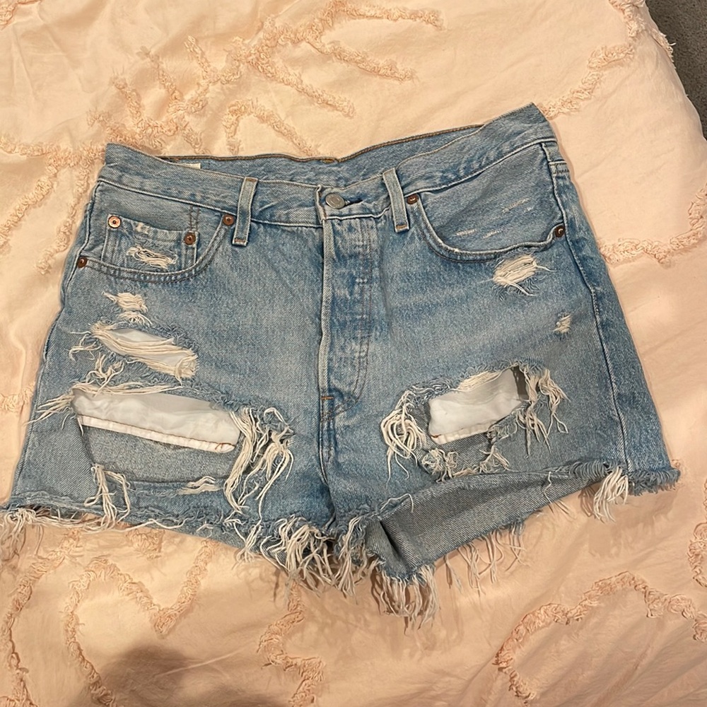 Levi Jean Shorts